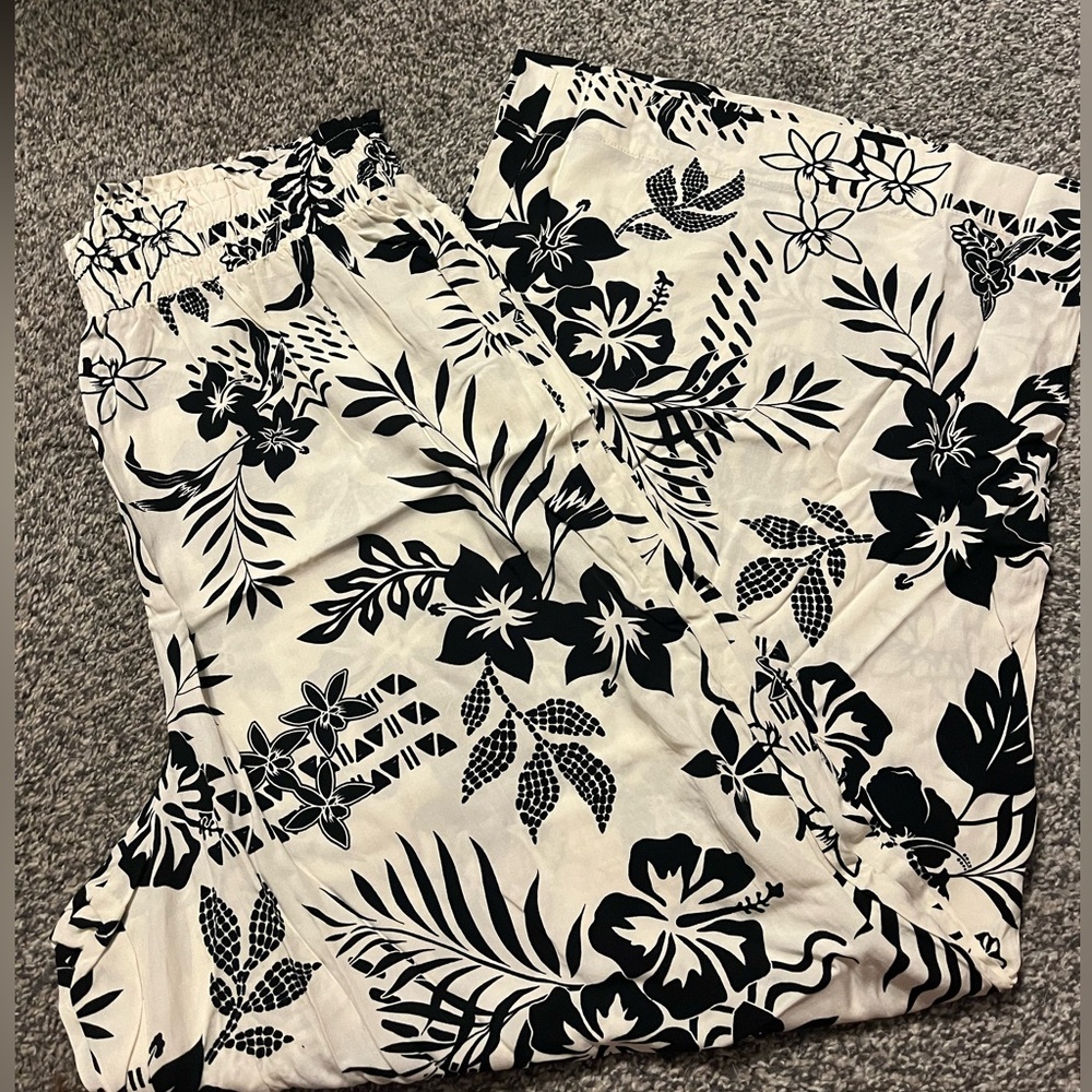 Floral Black and White Pants